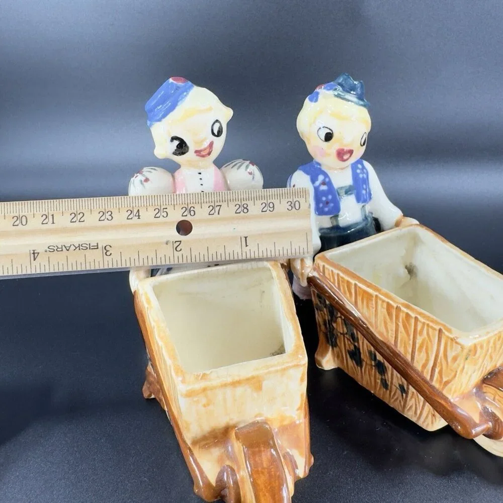 Vintage Pioneer MDSE Co Hand Painted Wheel Barrel Planter‎ Set 2 Man Woman Japan
